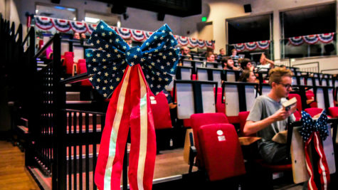 Blue, red and white ribbons lined the Digitorium, where a "Debate-In" was held during the presidential debate. 