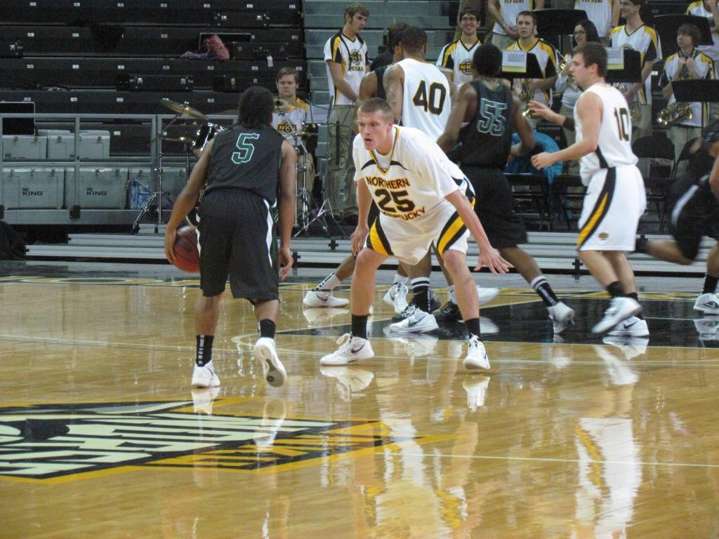 NKU stays perfect with win