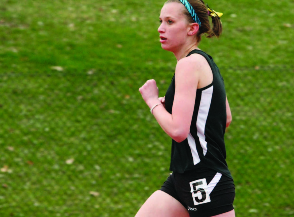 Track and field teams open indoor season