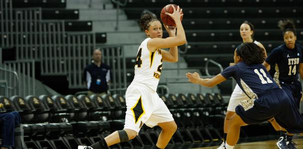 Kayla Thacker prepared for a fast break against the Lady Bucs. Thacker led the Norse in scoring, shooting 4-9 from behind the arc.