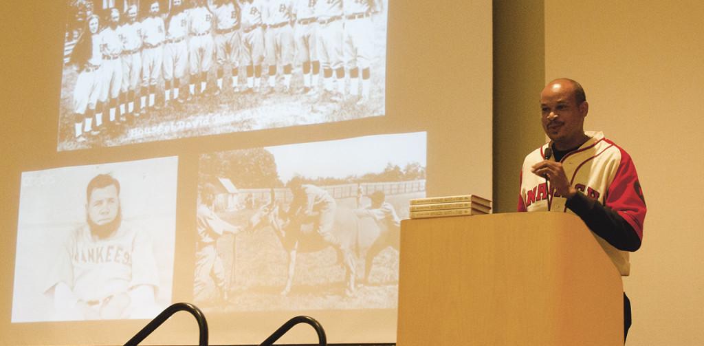 Negro Baseball League lecture gives new insight to the sports history