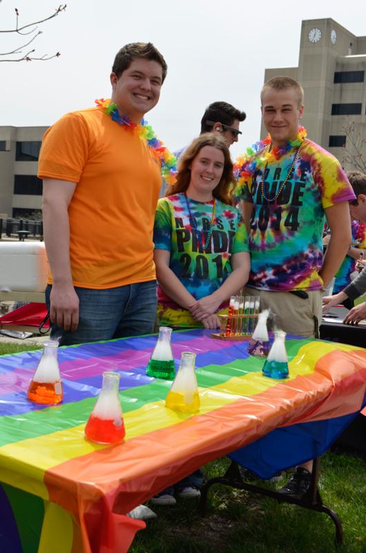 2014-04-21 11.27.09_Web