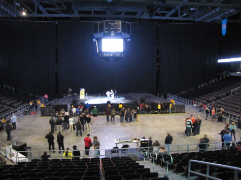 A small crowd waits between sets during Norse Rock Rumble. The Activities Programming Board said that they had space for 500 people to attend the event at the Bank of Kentucky Center.