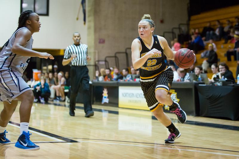 NKU_Womens_Basketball_vs_North_Florida_Kody_2-21-2015_0831_Feature