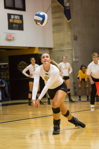 Oakland defeats Norse volleyball in three sets