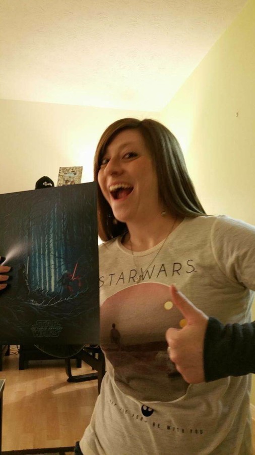 Nicole Childers rocks the Star Wars look with a t-shirt and poster. Star Wars: The Force Awakens broke box office records. 