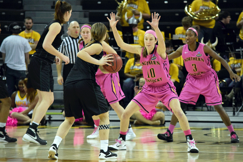 Christine Roush (10) had 24 points Sunday in NKU's 80-64 win over Oakland.