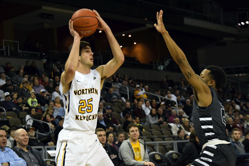 Cole Murray (25) had 13 points Saturday in NKUs loss to Youngstown State.