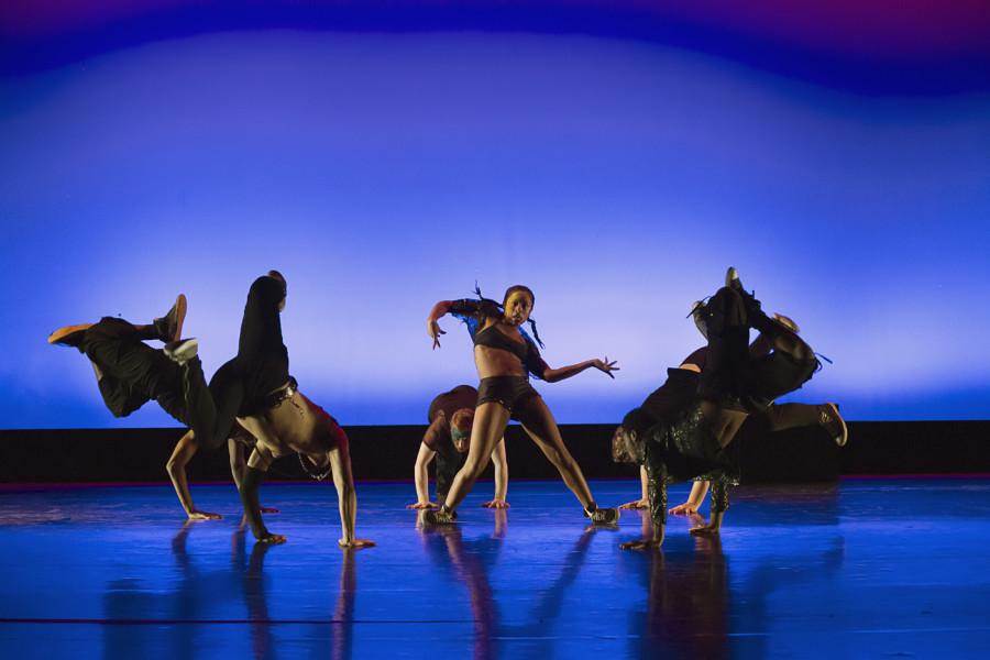 Kyle Segar's hip-hop inspired "metAMOURphisis" closes out Dance '16.