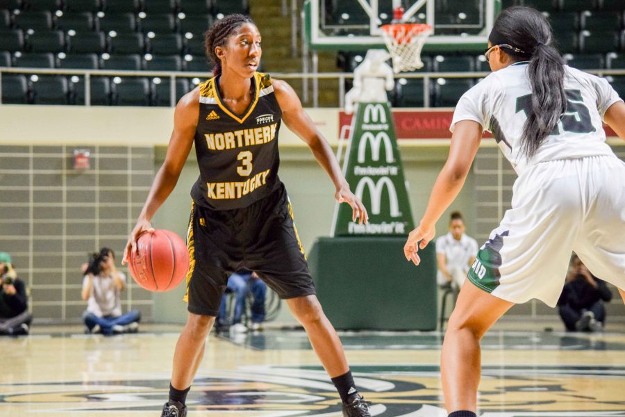 NKU's Rebecca Lyttle (3) led the Norse with 12 points Thursday in a loss to Indiana.