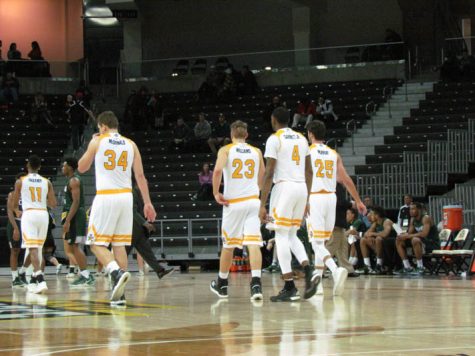 Norse fall to league-leading Valparaiso