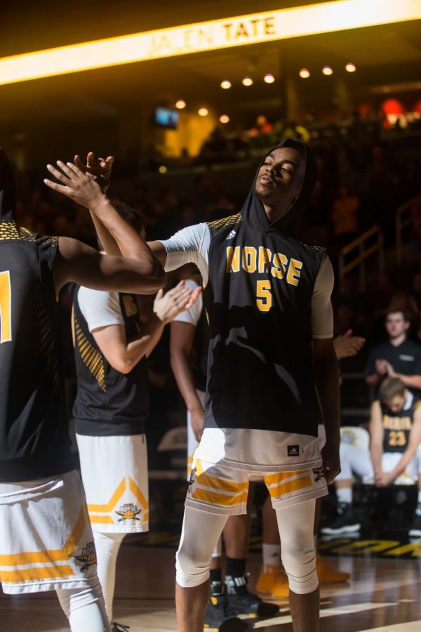 NKU vs Quakers-2