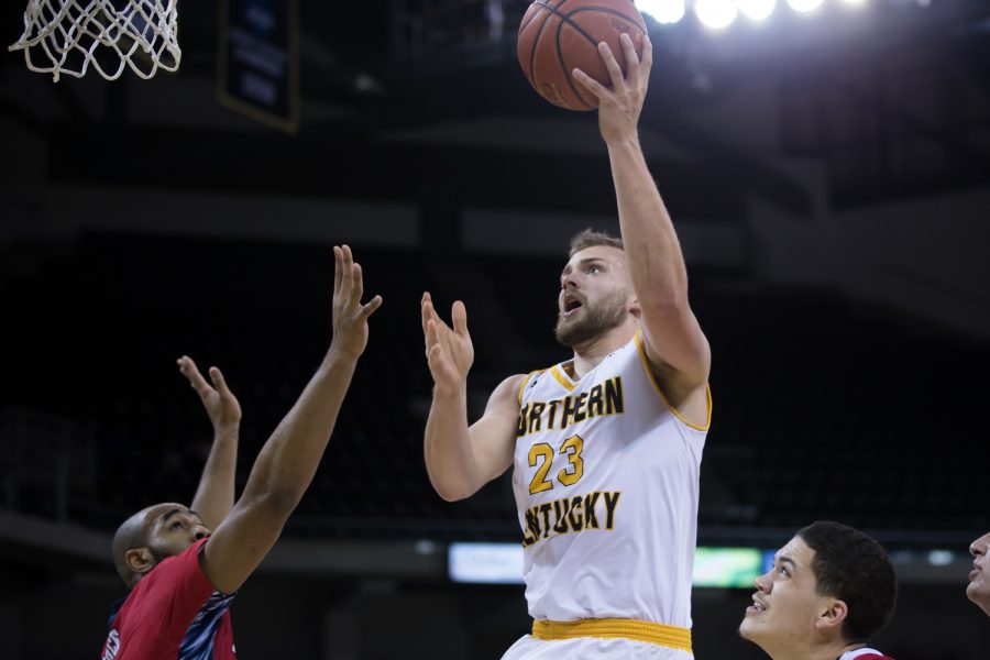 Carson Williams (23) goes up for a shot in the game against Detroit.