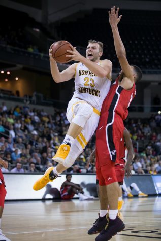 Norse take first place in the Horizon League with victory over UIC