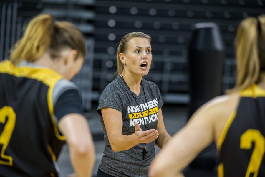 Head Coach Camryn Whitaker talks to players during basketball media day, October 24, 2018.