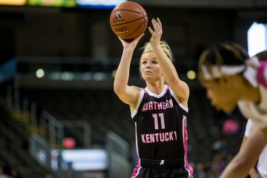 Taryn Taugher (11)  shoots a free throw on senior night during the game against Cleveland State. Taugher shot 1-of-2 and had 4 points on the night.