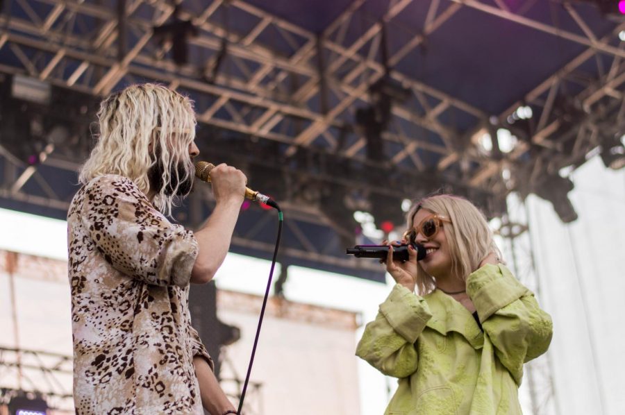 Swedish-American indie-pop duo Flora Cash played Saturday at Bunbury.