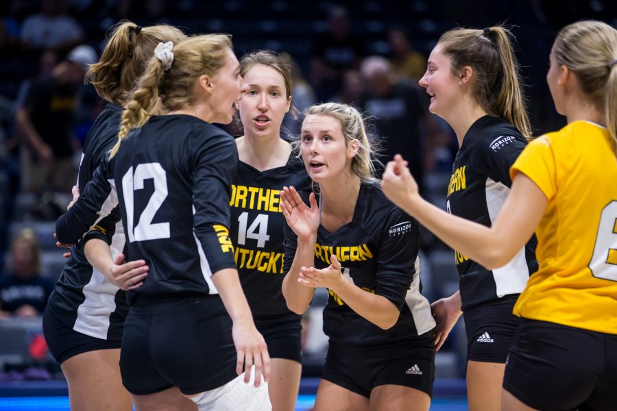 NKU players huddle during the game against Xavier. The Norse defeated Xavier taking 3 of 4 sets.