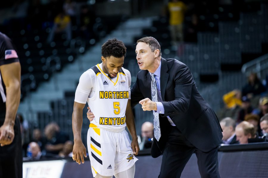 Men's Basketball Head Coach Darrin Horn  talks to Bryson Langdon (5) during a free throw during the game against Texas Southern. 