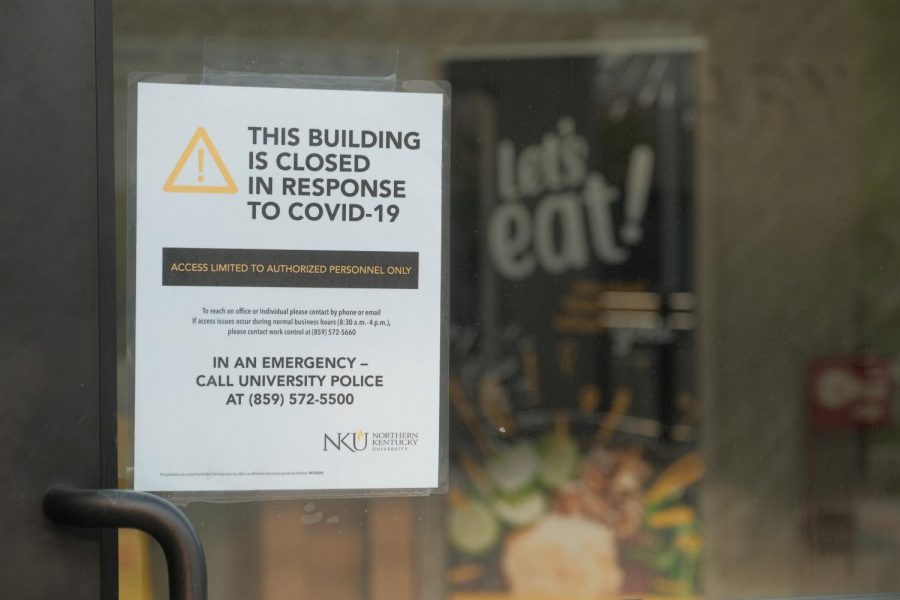 The door to the third floor dining area of Steely Library.