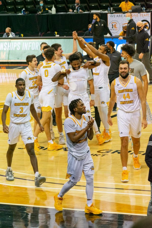 NKU+players+celebrate+the+dramatic+win+over+Detroit+Mercy+in+the+Horizon+League+quarterfinals.