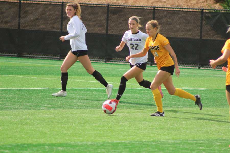 NKU midfielder Lindsey Meyer (14) dribbles the ball during NKUs Horizon League tournament quarterfinal win over Purdue Fort Wayne.