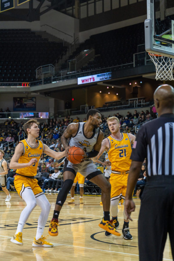 NKU forward Adrian Nelson (4) during NKU's game against Canisius. Nelson posted 14 rebounds in the victory.