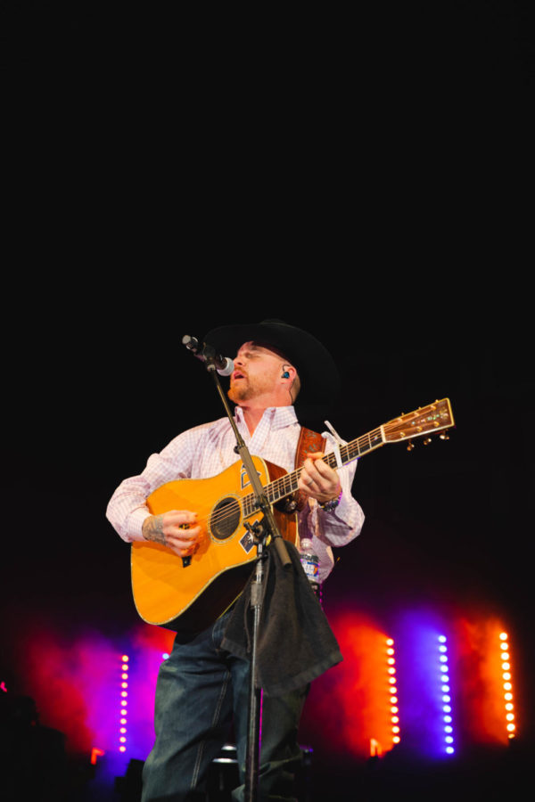 Country singer Cody Johnson sings during his concert at BB&T Arena on Friday night.