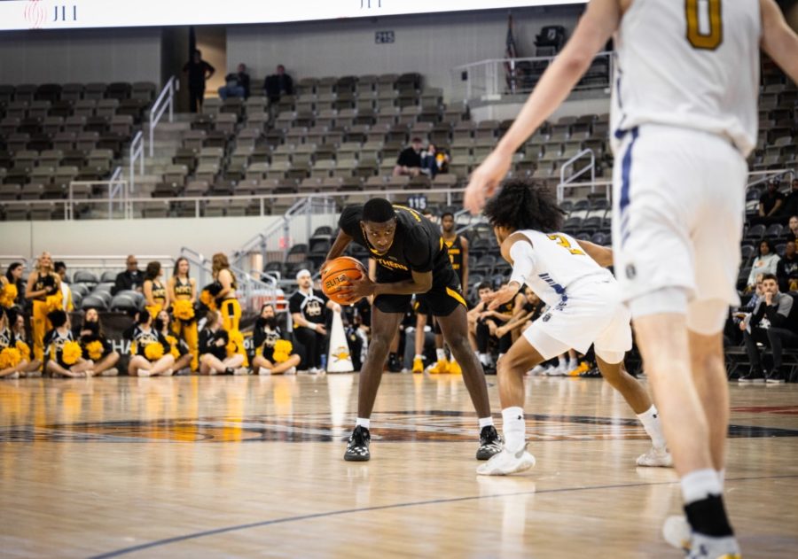 Guard Marques Warrick prepares to make a play against Purdue Fort Wayne on Monday night at Indiana Farmers Coliseum.