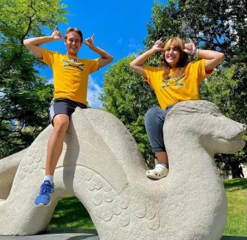 2022 Head Orientation Leaders Jude Ampfer and Flynn Messmer