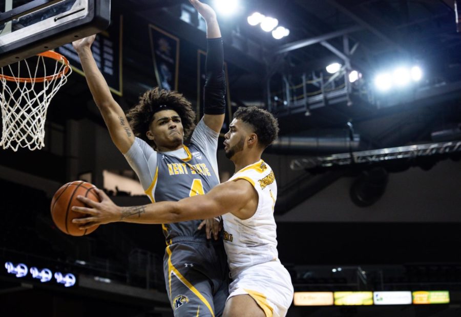 The Norse lost to the Kent State Golden Flashes by 77-54 Monday night.
