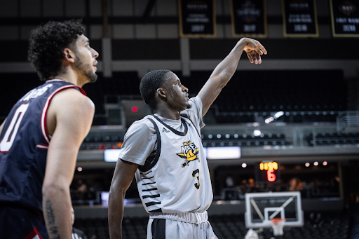 Mens basketball defeated UC Clermont by 89-49 Saturday afternoon.