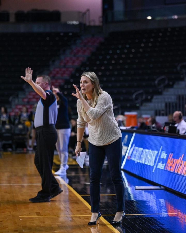 Norse head coach Camryn Whitaker directs traffic during NKU’s win over conference foe Milwaukee Thursday night. Whitaker’s leadership in the win helped the Norse move to 3-2 in the Horizon League.