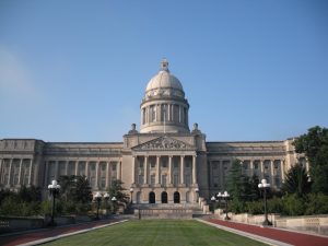 The facade of the Kentucky State Capitol. Kentucky State Capitol by MT_Image is licensed under CC BY 2.0.