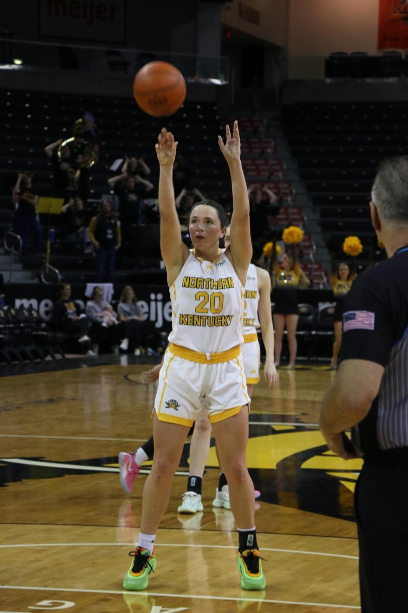 Macey Blevins had herself a day with 17 points and four assists on 60% shooting. 