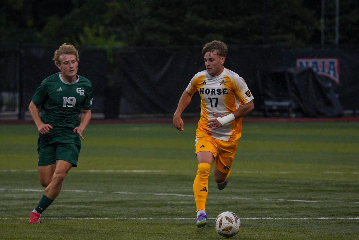 Winger Jason Purks (17) slicing his way through Green Bay’s defense. He played 59 minutes in the game having only one shot on goal.