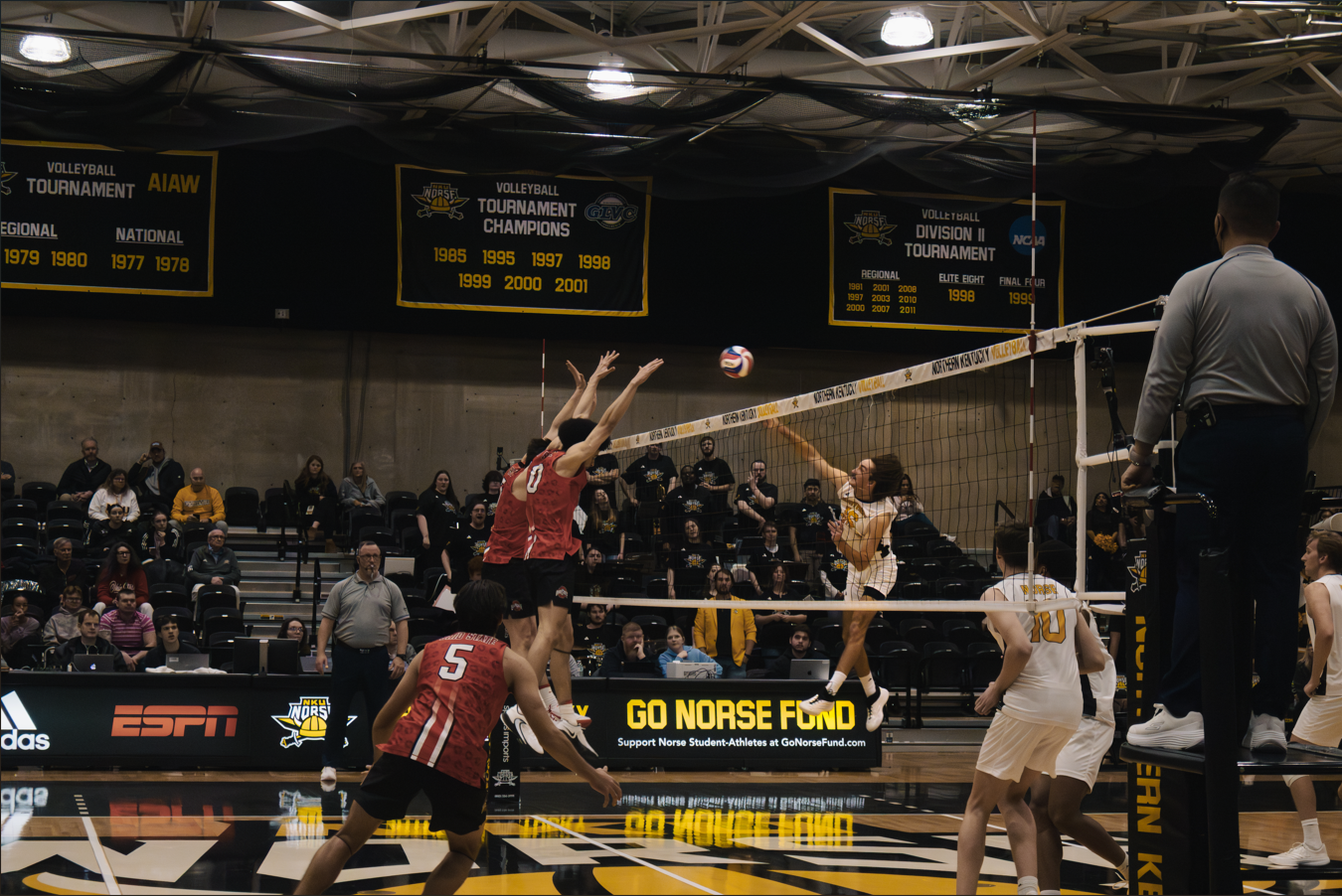 No. 12 Ohio State walks down the NKU men’s volleyball team in conference opener
